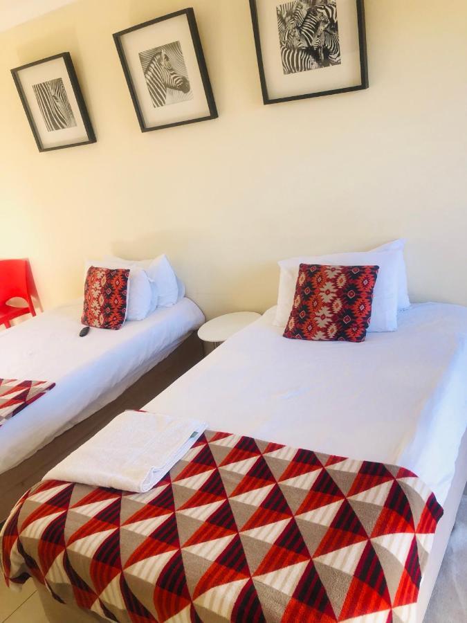 Mo-Nize Villa Guesthouse أوتجيوارونغو المظهر الخارجي الصورة